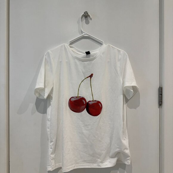 Cherry Graphic Tee – White / Size S - Picture 2 of 2